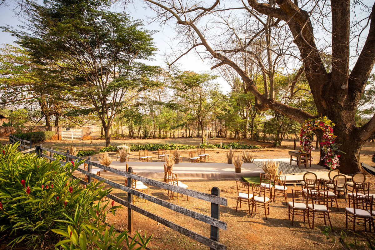 casamento no campo fotos Chácara Dona Amélia – Uberaba/MG