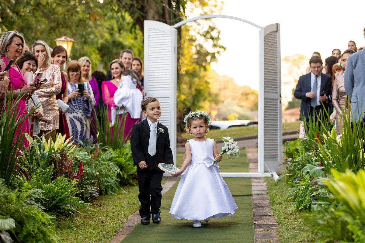 entrada daminha Casamento parque São Miguel Dahma São Carlos - SP