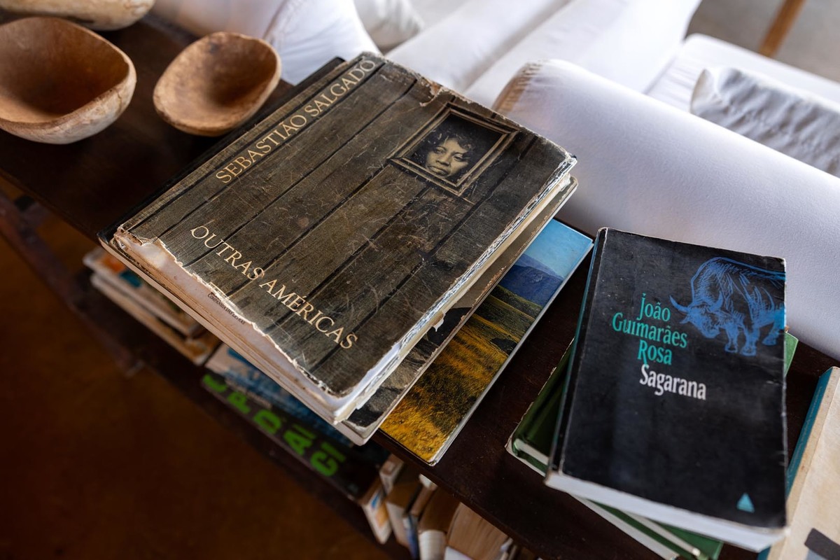 Vila das Embaúbas – Casa de Vidro, em Franca/SP