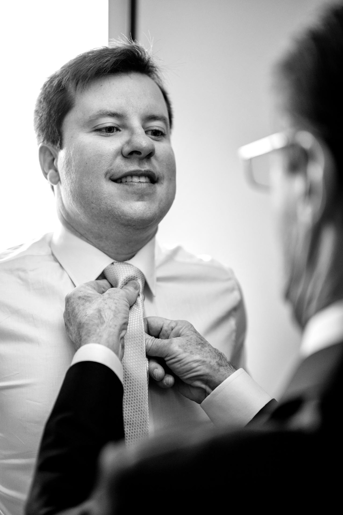 foto make up noivo casamento maria Luiza e Julio