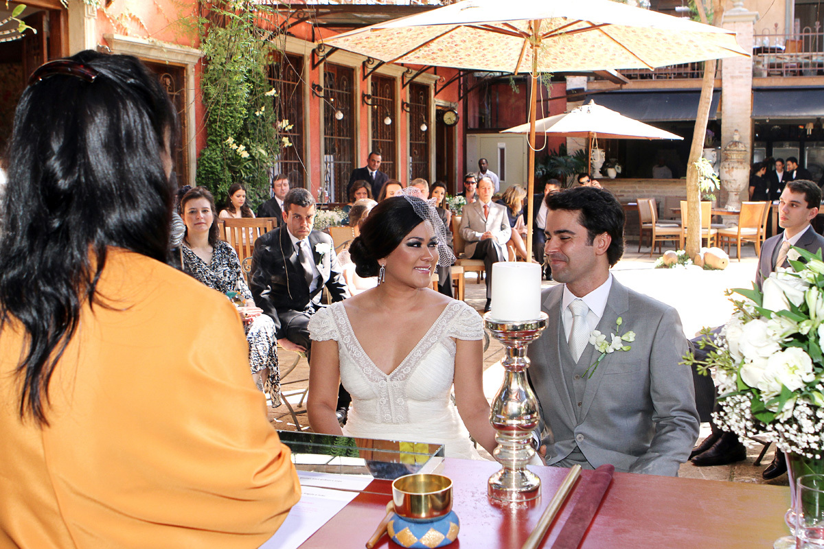 Cerimônia de Casamento Yoga no Amici Ristorante de Ribeirão Preto - SP