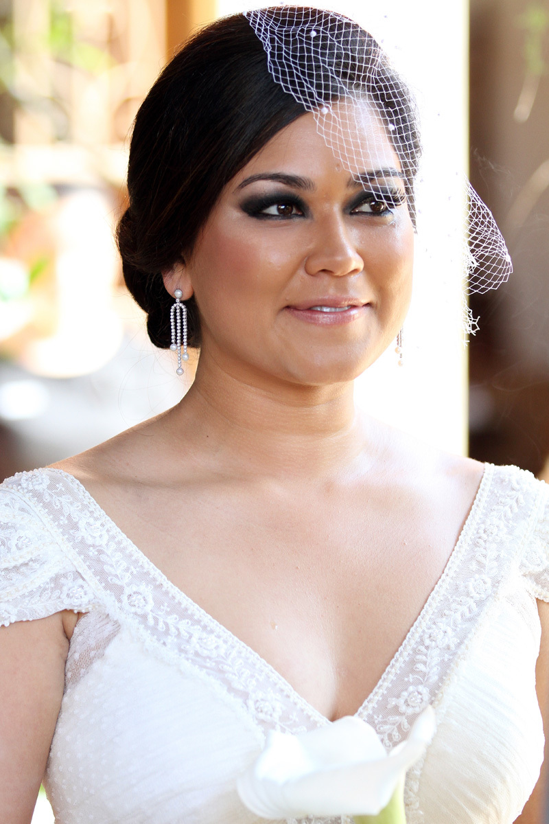 linda noiva em seu casamento de dia no Restaurante Amici - Ribeirão Preto - SP