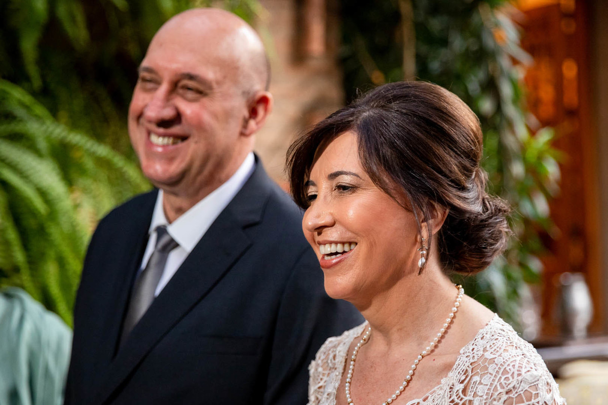 Noivos felizes Ribeirão Preto SP