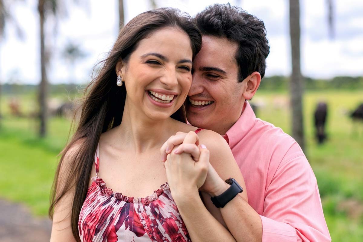 lindo ensaio pre casamento Gustavo e Carolina na cidade de Uberaba