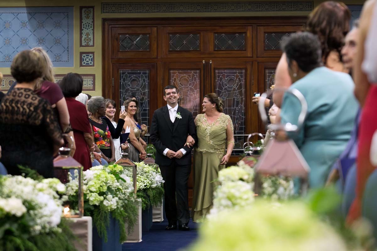 casamento de Fabíola e Miguel na igreja do colégio São José Claretiano em Batatais SP
