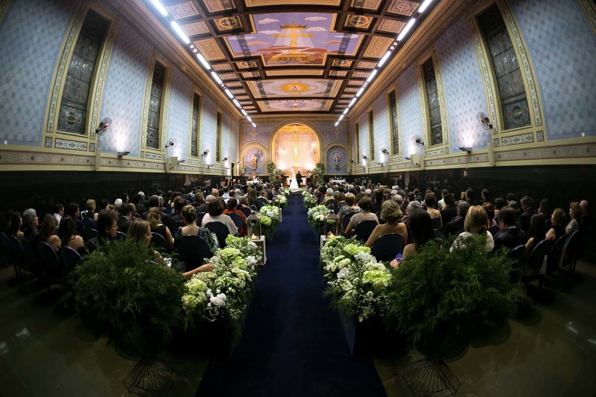 imagem de um casamento na Capela do colégio São José Claretiano em Batatais SP