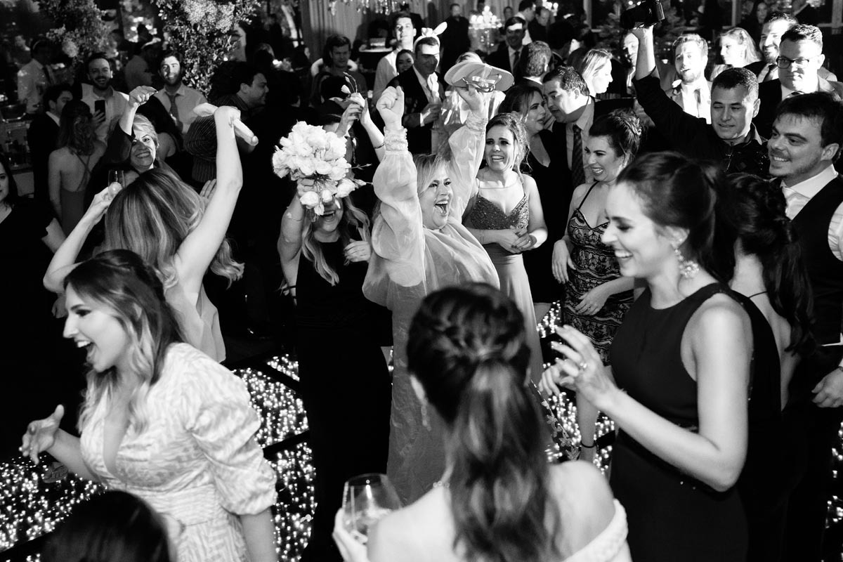 momento do buque da noiva em casamento Ribeirão Preto