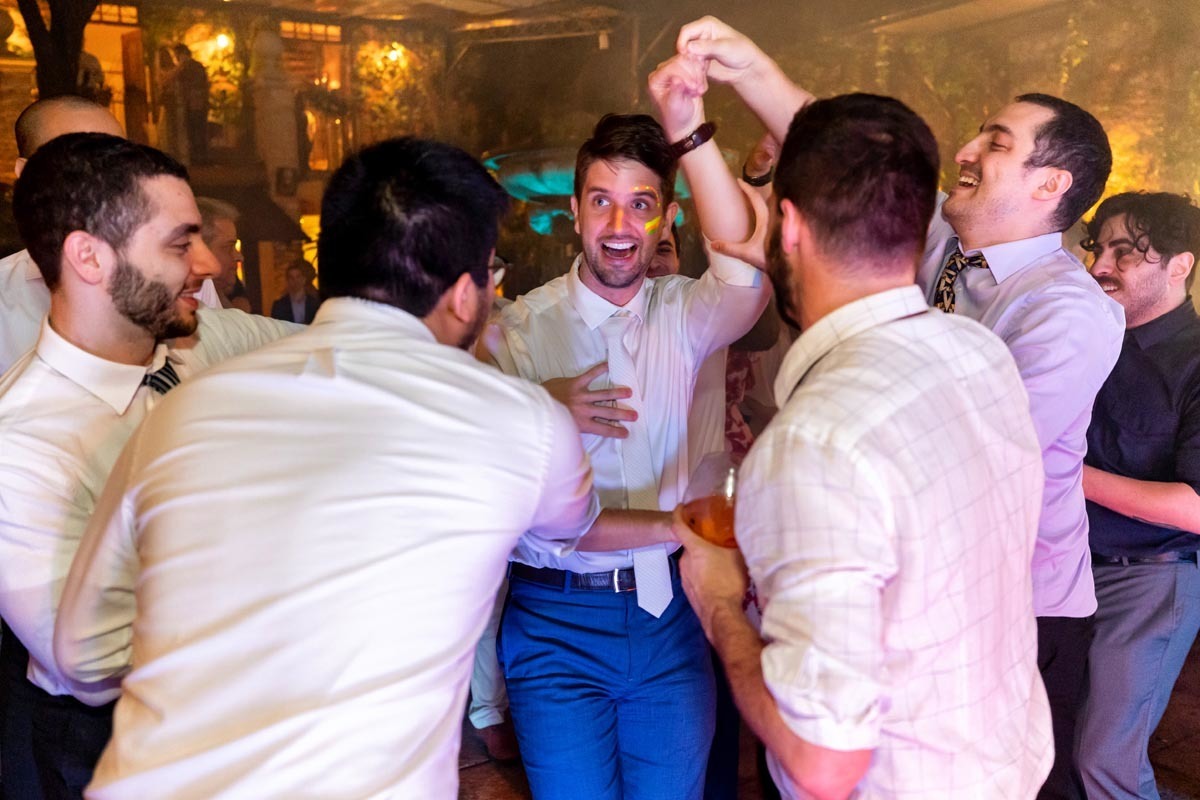 animação no restaurante amici em ribeirão preto