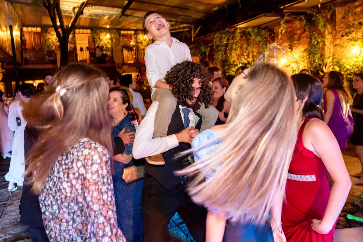 animação criança festa de casamento