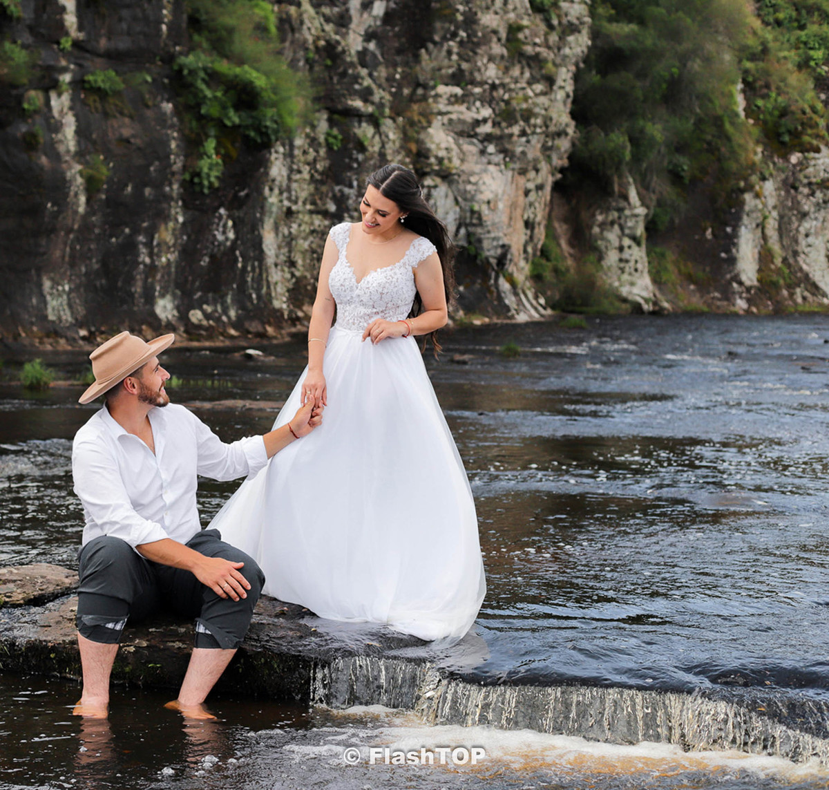 Ensaio Externo casal no Campo