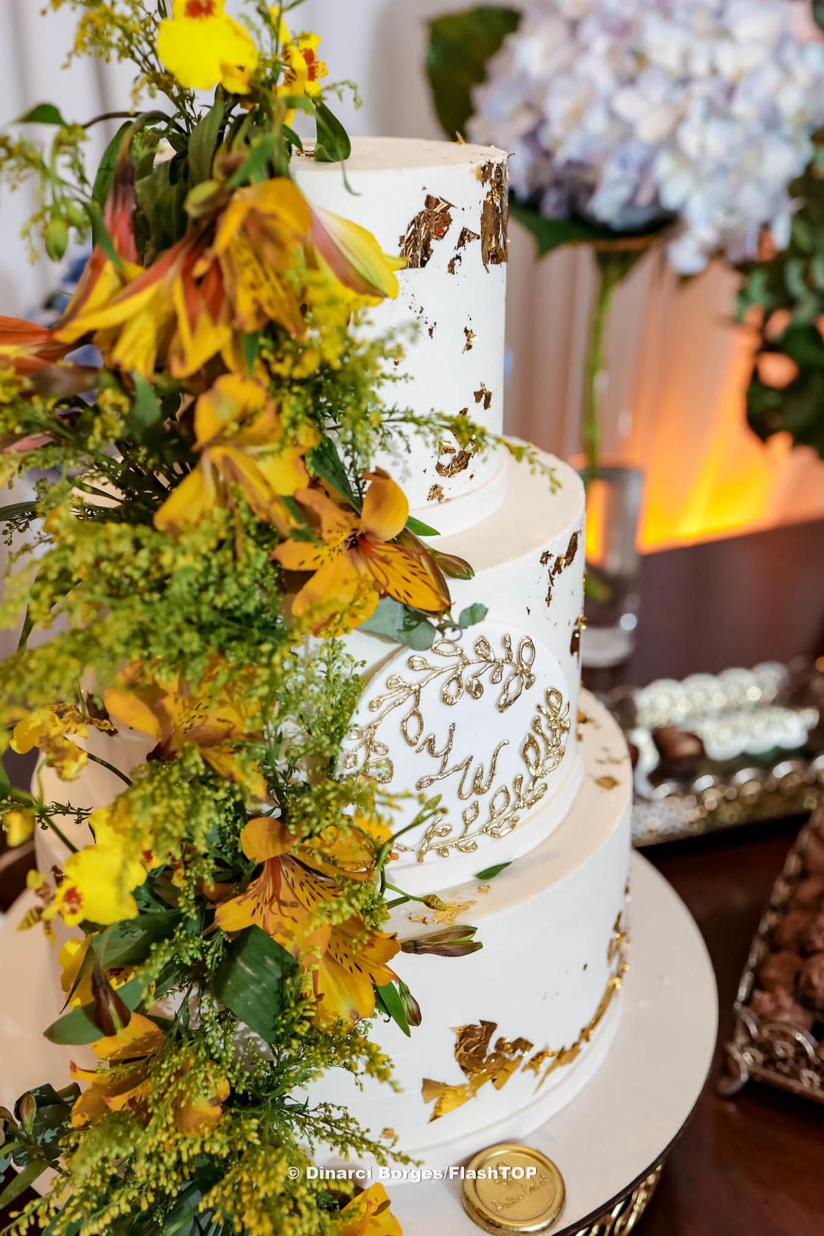 Bolo de bodas de ouro