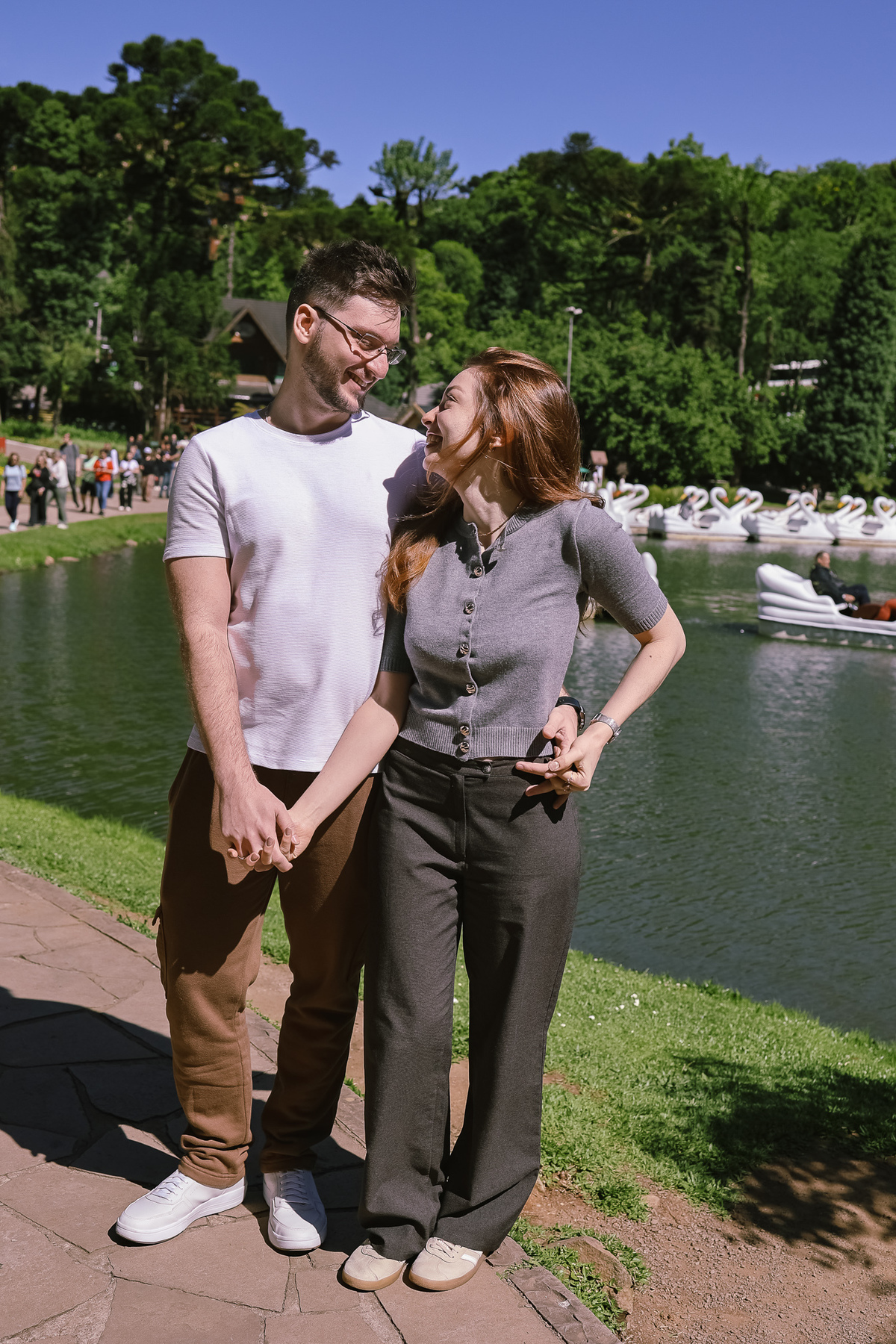 Pedido casamento gramado