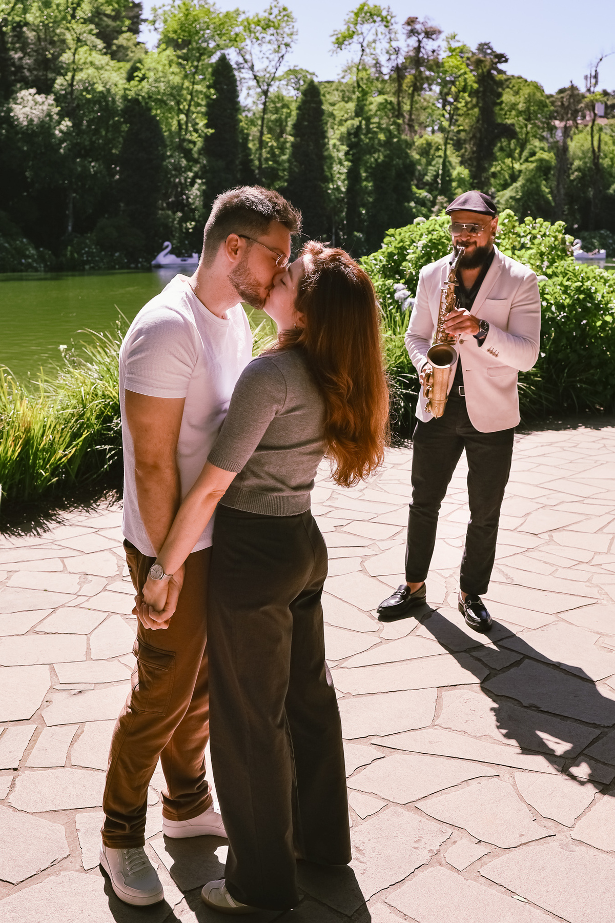 Pedido casamento gramado