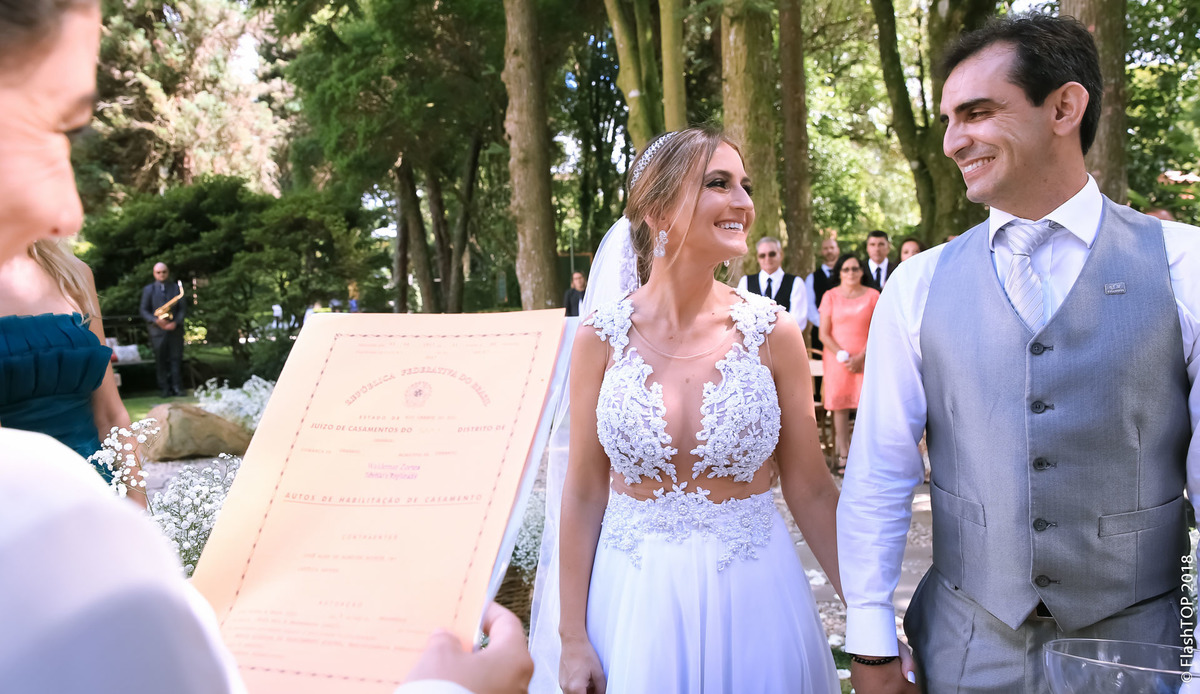 Maquiagem e cabelo Luciane Kraieski, casamento em Gramado Hotel Bavária Fotografia equipe FlashTOP, Dinarci Borges, Juliana Correia, Elen Spannenberguer