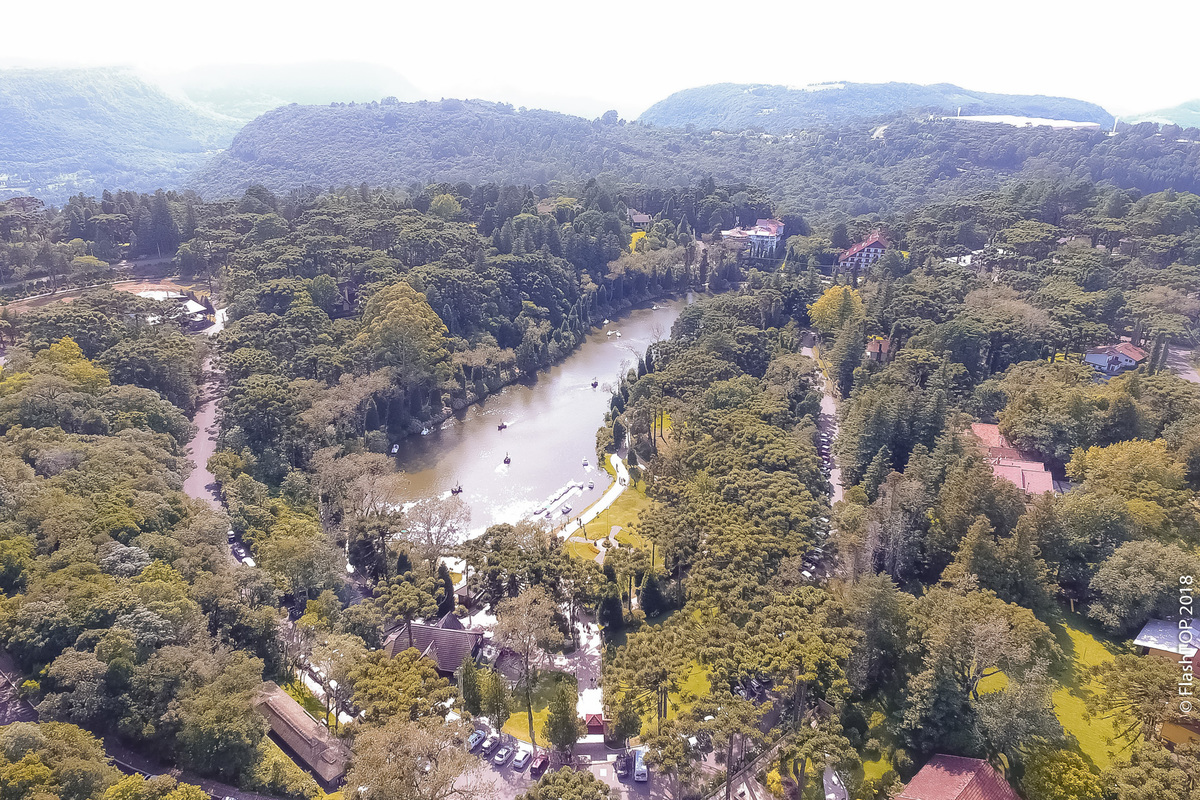 Book dos 15 Laura Falcoski, Estúdio Fotográfico FlashTOP, Gramado rs brasil, dinarci borges, Lu Kraieski espaço de beleza canela