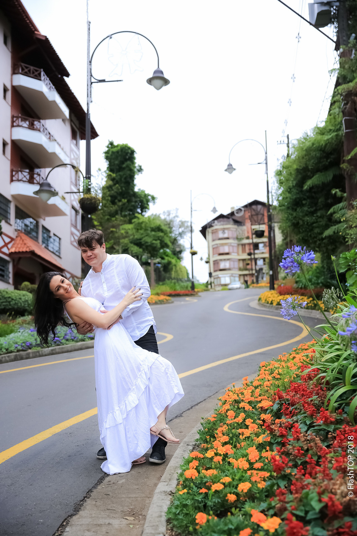 Pré Weddind Fábio Tolentino e Jéssica Thais, book de noivos em gramado, dinarci borges, equipe flashtop