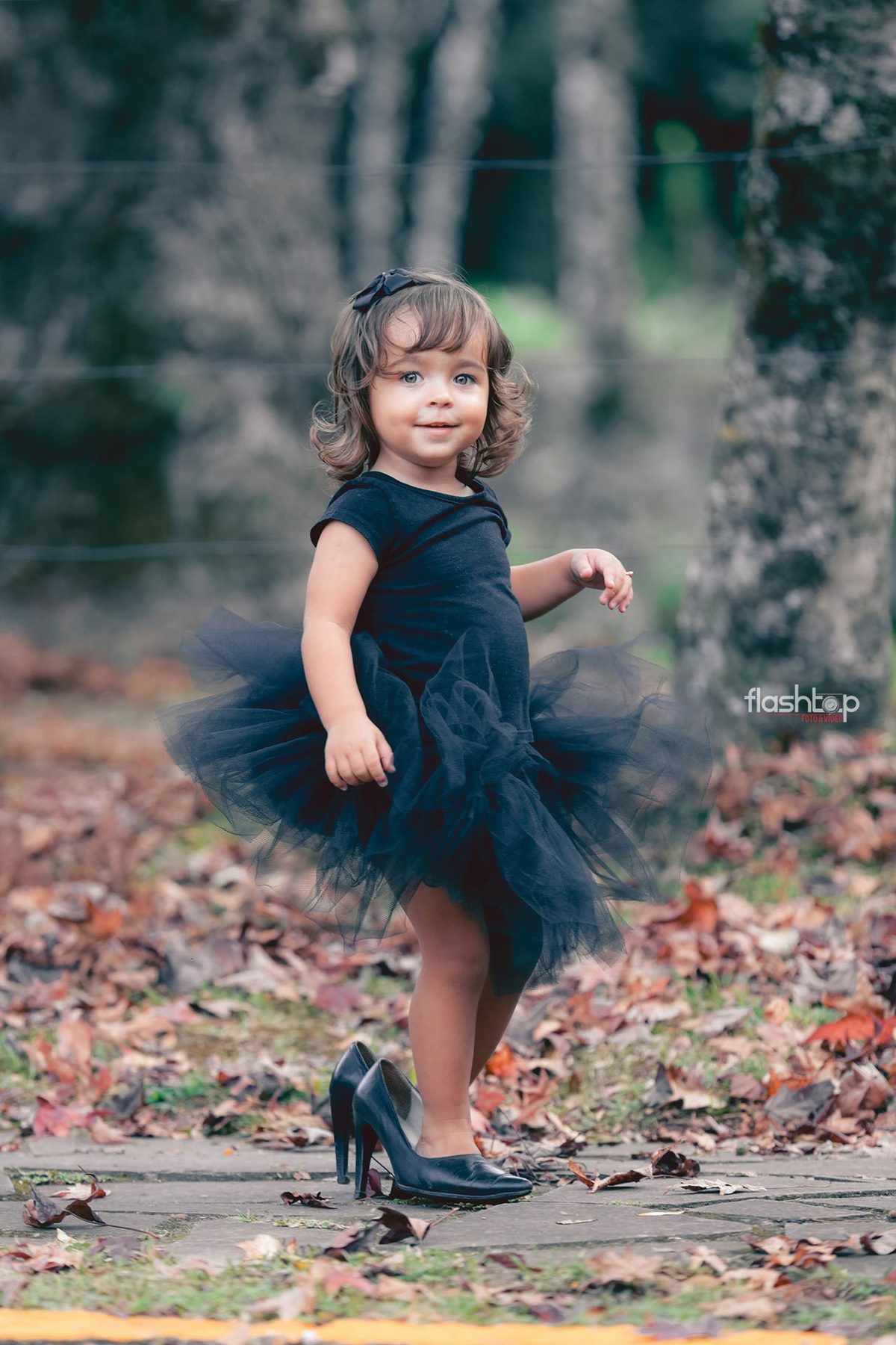 Antonella com a mamãe Cândida e papai Felipe.