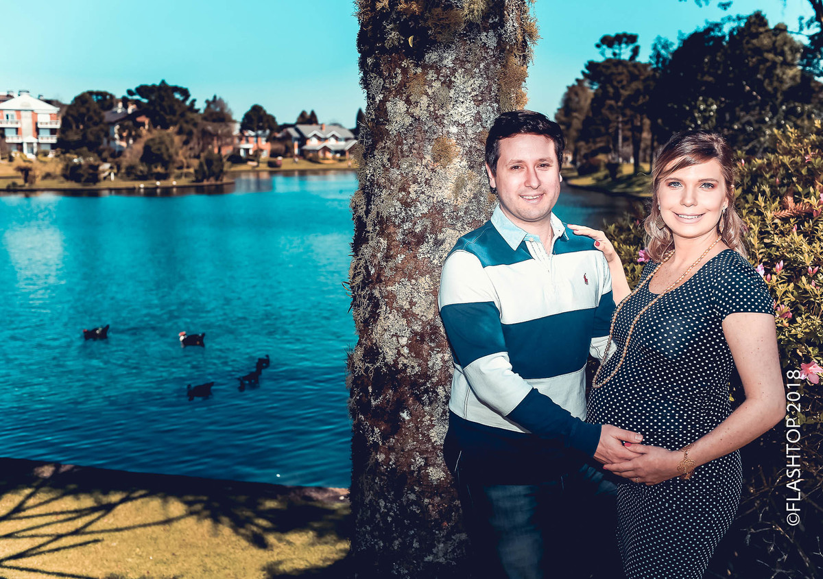 Rafael e Rafaela Mallmann, querido casal a espera da Eduada em maravilho ensaio fotográfico na encantadora cidade de Canela-RS.
