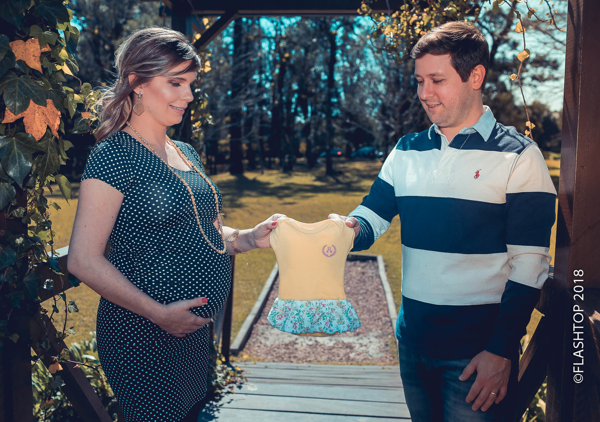 Rafael e Rafaela Mallmann, querido casal a espera da Eduada em maravilho ensaio fotográfico na encantadora cidade de Canela-RS.