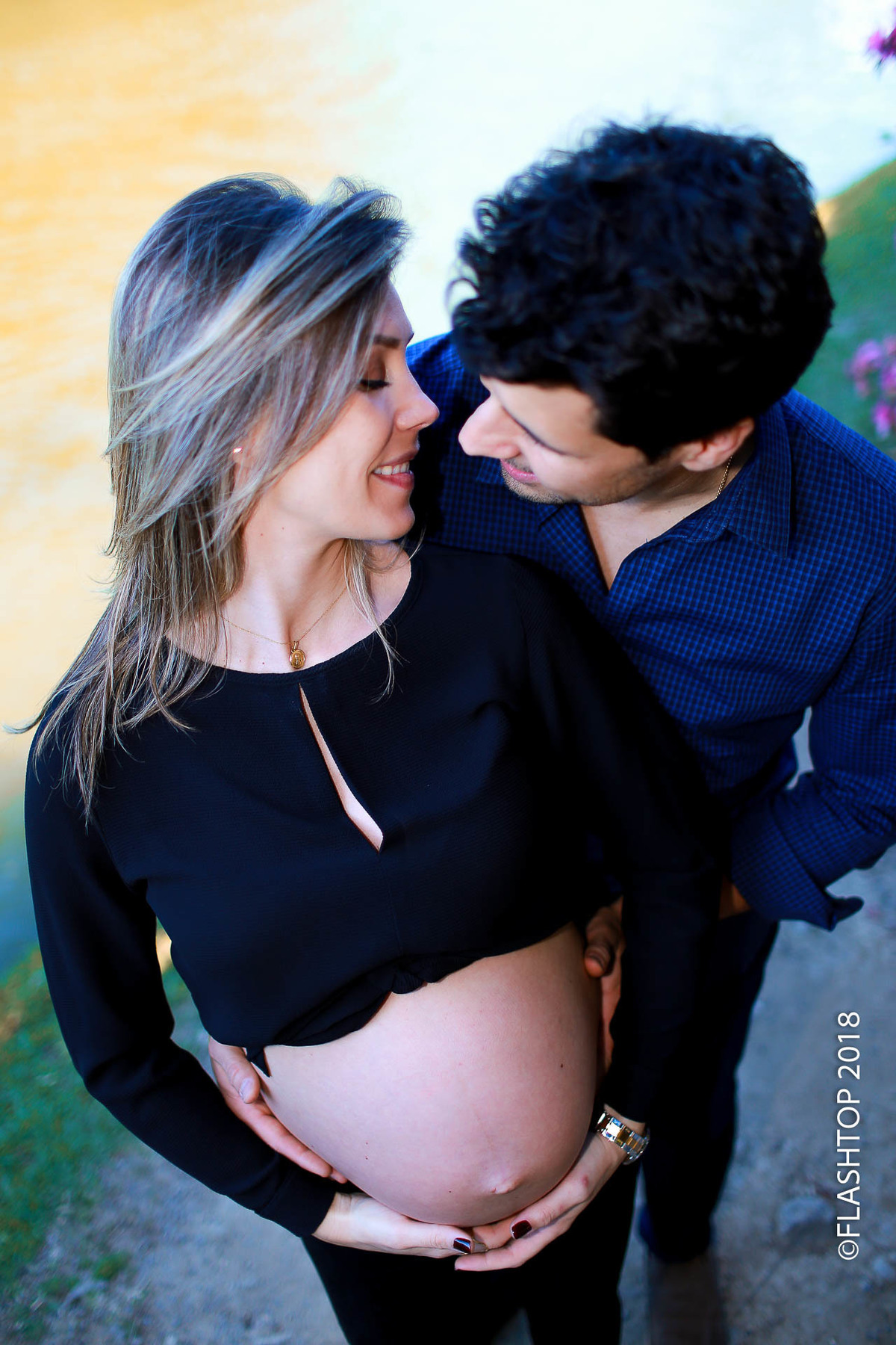 Lindo casal Aline e Marcelo Garcia, a espera da Isabela em Gramado