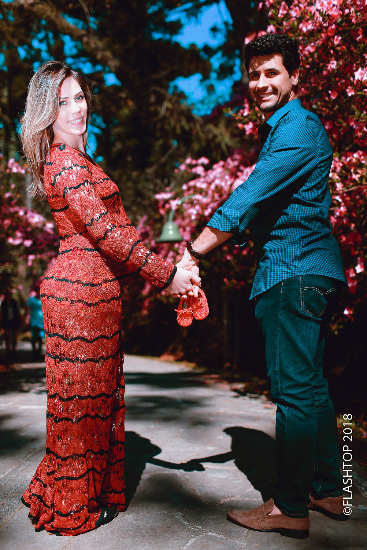 Lindo casal Aline e Marcelo Garcia, a espera da Isabela em Gramado