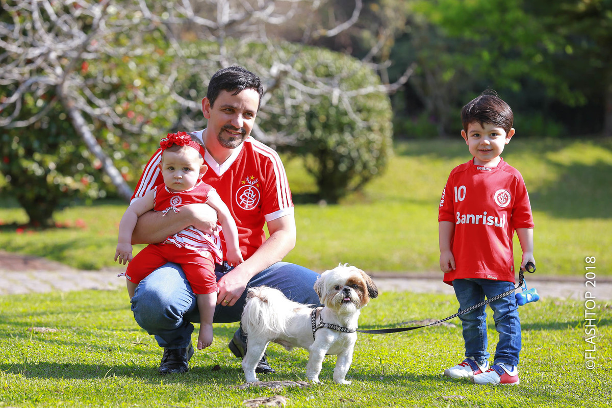 Dia de família Feliz, 1 aninho Martina
internacional em canela e gramado
