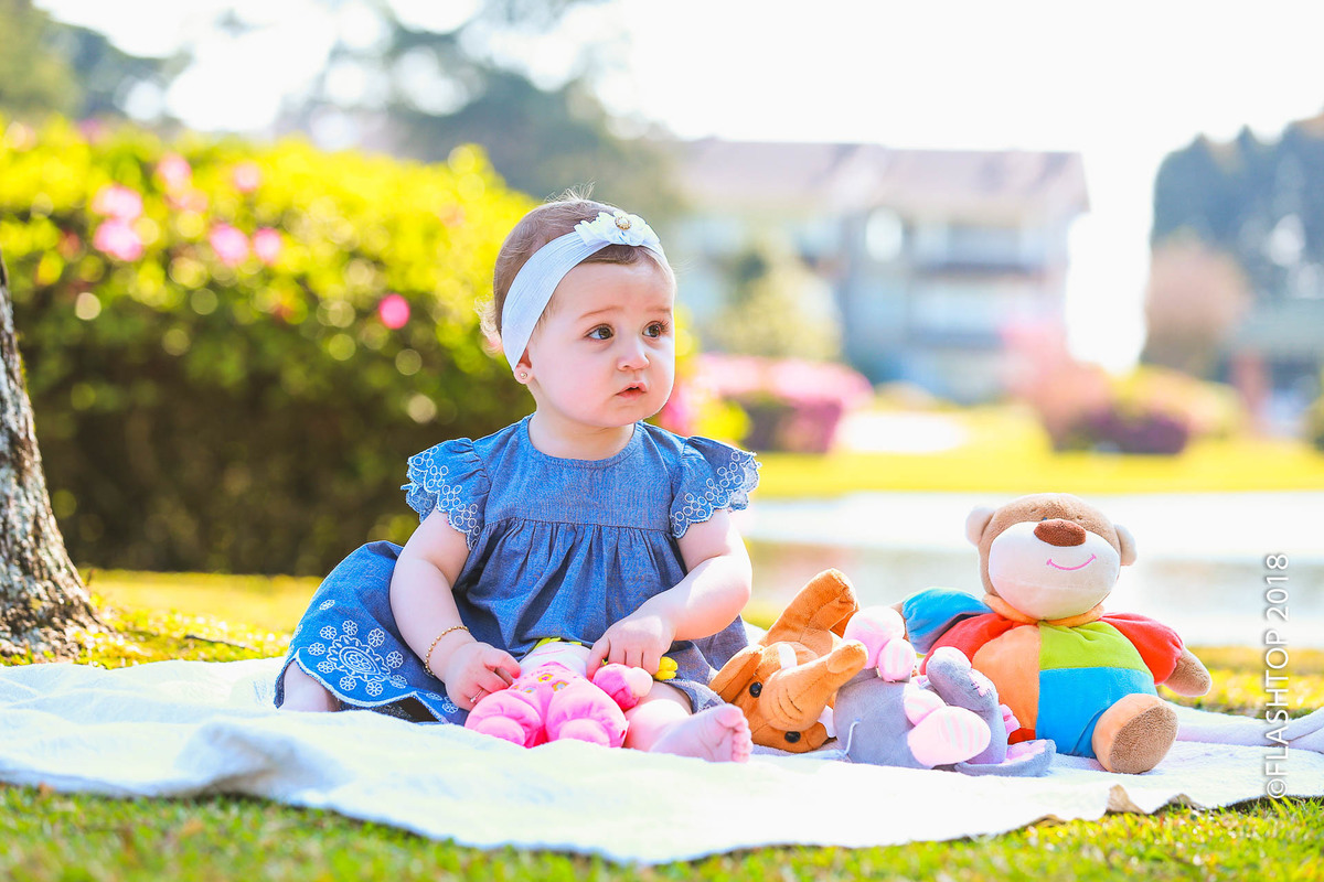 Dia de família Feliz, 1 aninho Martina
internacional em canela e gramado
