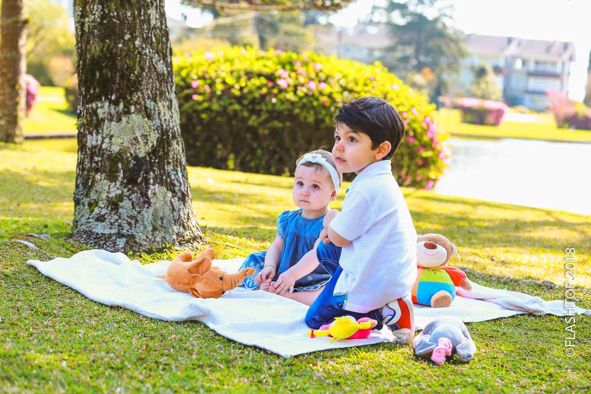 Dia de família Feliz, 1 aninho Martina
internacional em canela e gramado