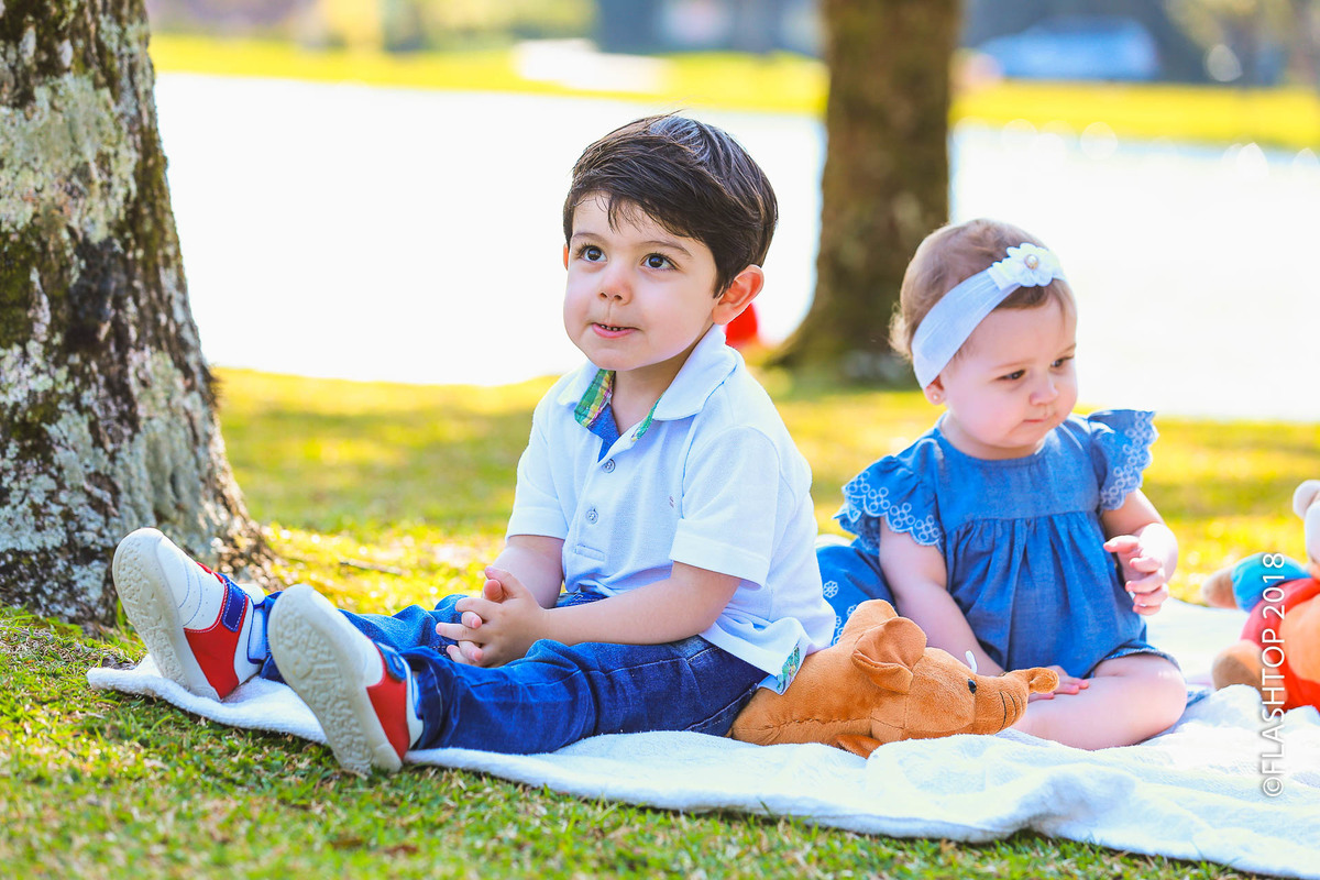 Dia de família Feliz, 1 aninho Martina
internacional em canela e gramado
