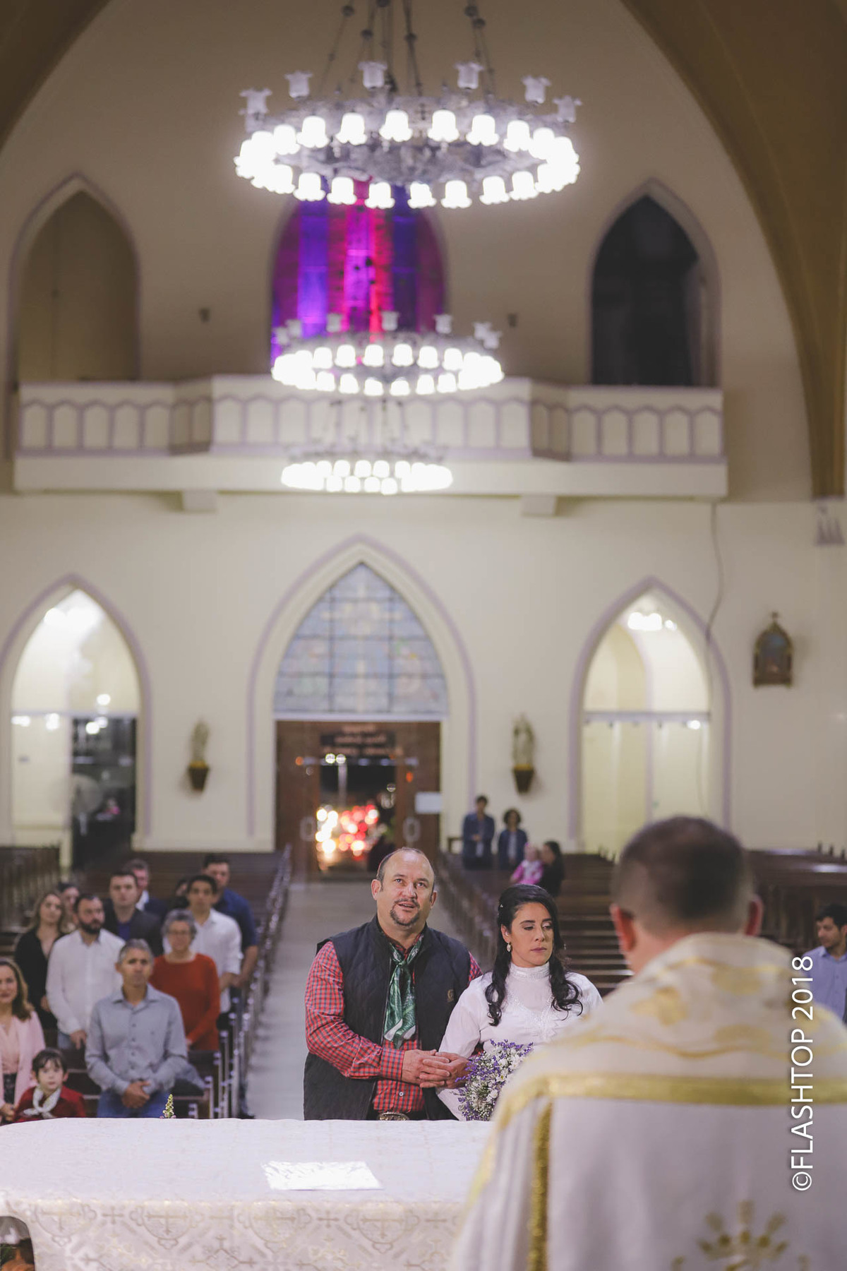 Igreja matriz de Canela, Nsra. de Lourdes foi escolhida pelo casal Andréia e Cristiano (Ximango) para ser realizada a cerimônia religiosa de casamento