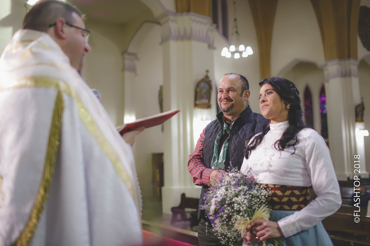 Igreja matriz de Canela, Nsra. de Lourdes foi escolhida pelo casal Andréia e Cristiano (Ximango) para ser realizada a cerimônia religiosa de casamento