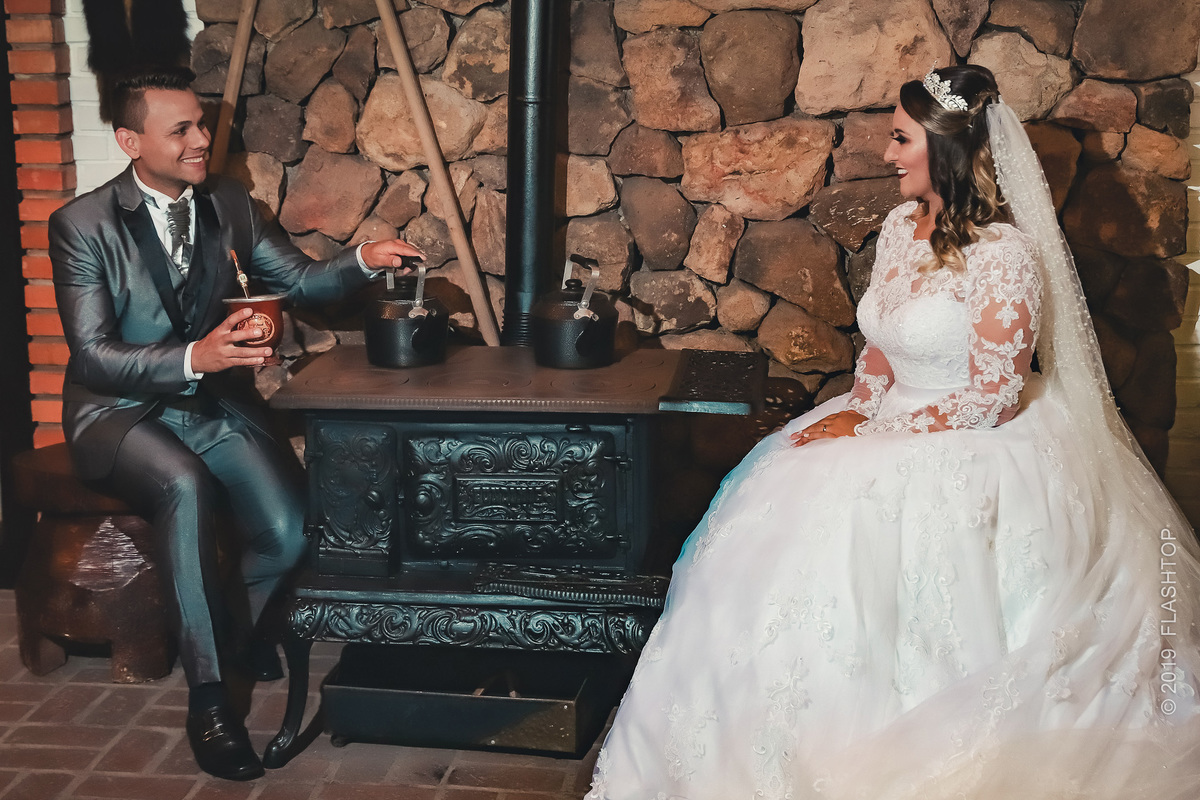 thas the dress em canela