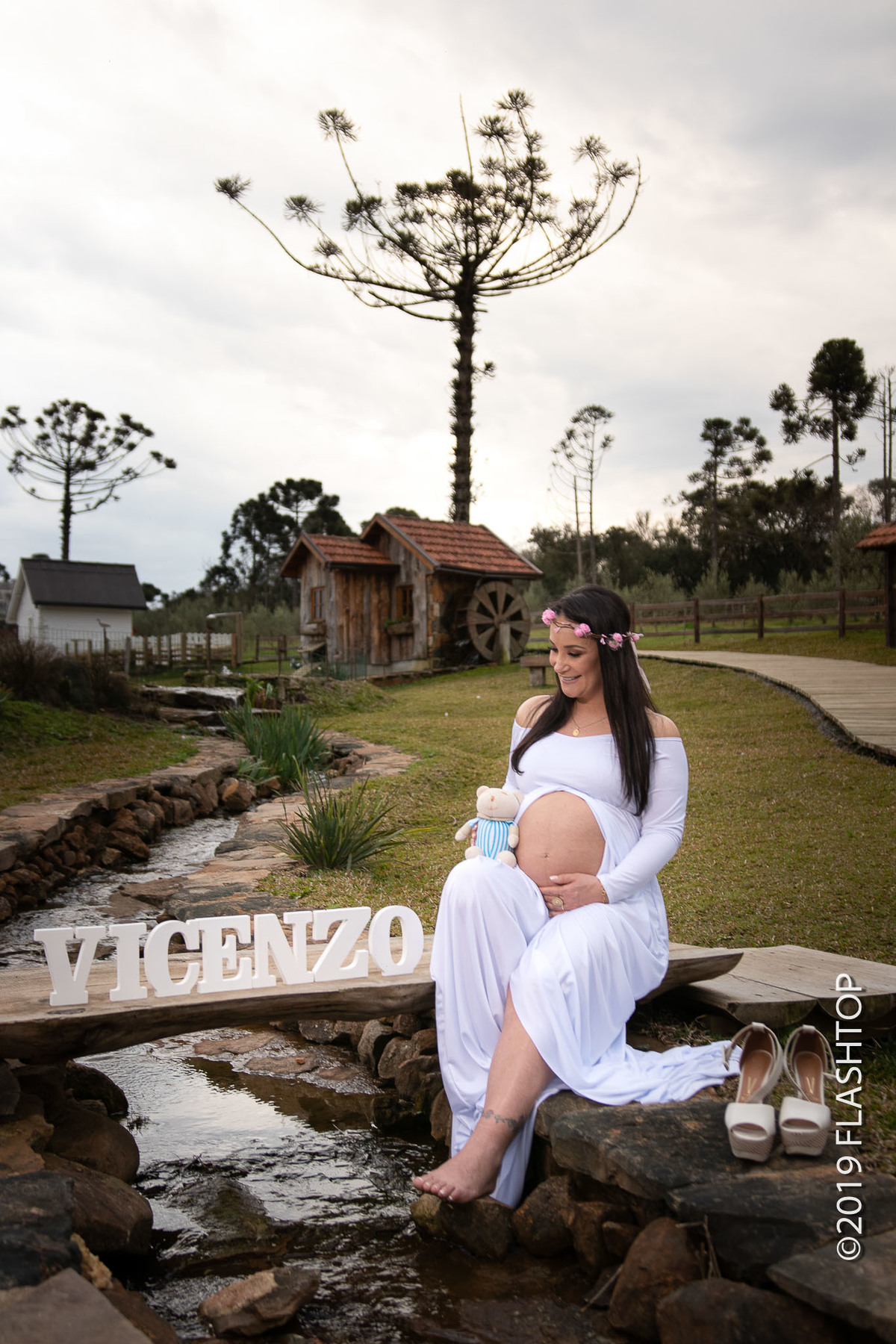 Foto gestante em canela