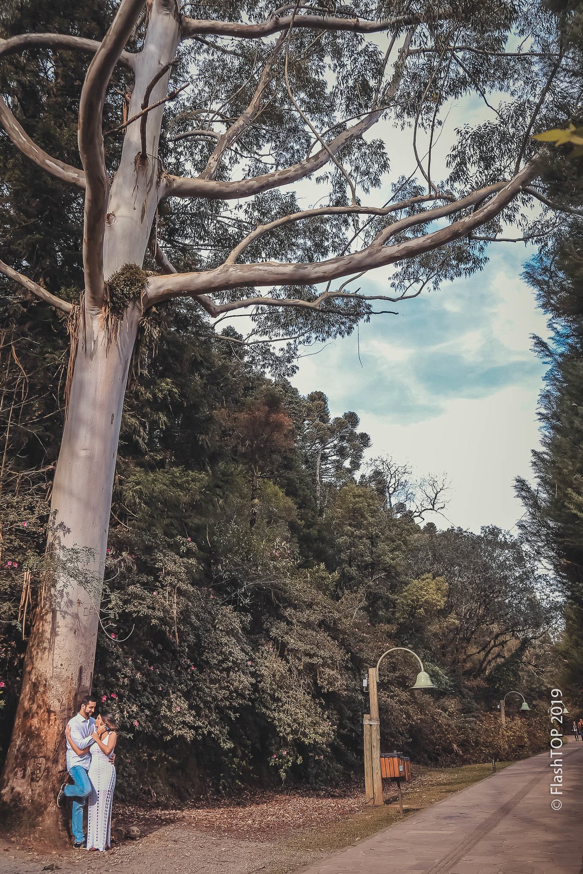 Fotografia de casal em Gramado,  Lago negro Canela, Hotel Colline de 
