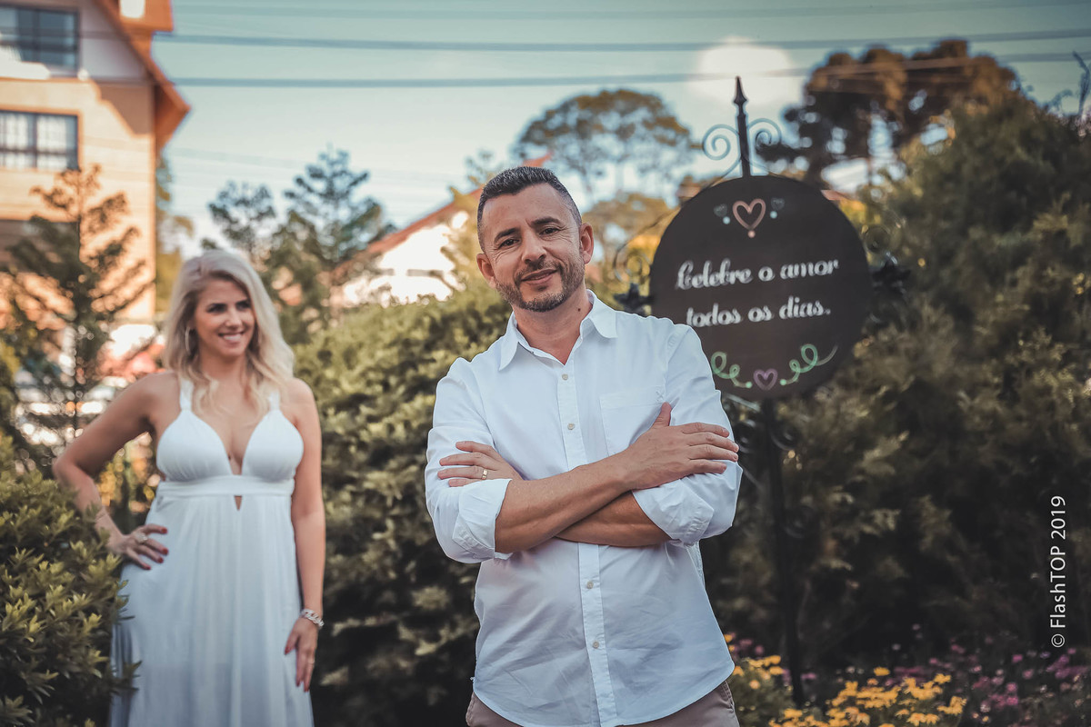 Ensaio fotográfico casal em Gramado jardim do amor