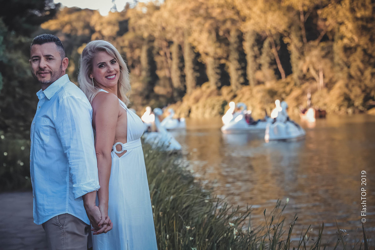 Ensaio fotográfico casal em Gramado jardim do amor