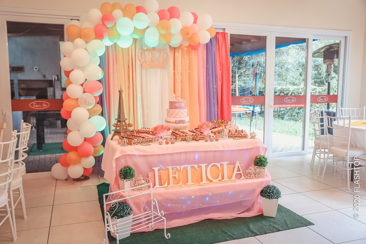Festa de aniversário infantil Letícia 1 ano