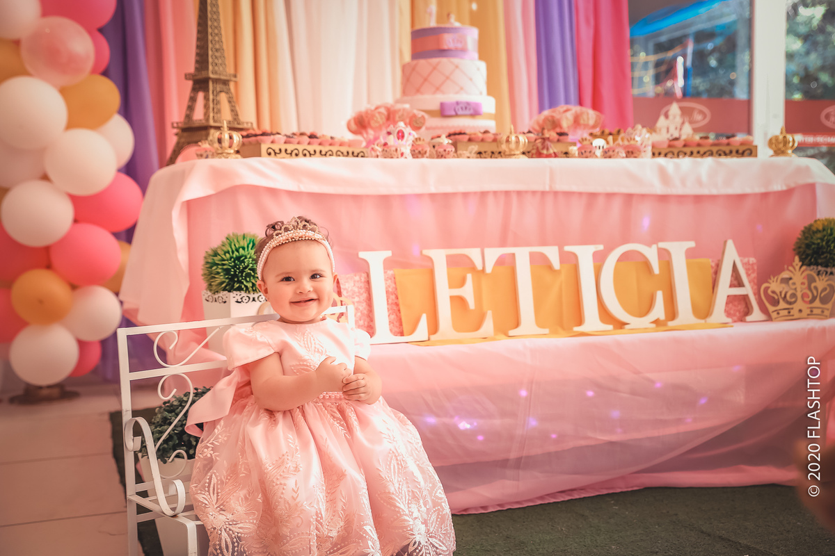 Festa de aniversário infantil Letícia 1 ano