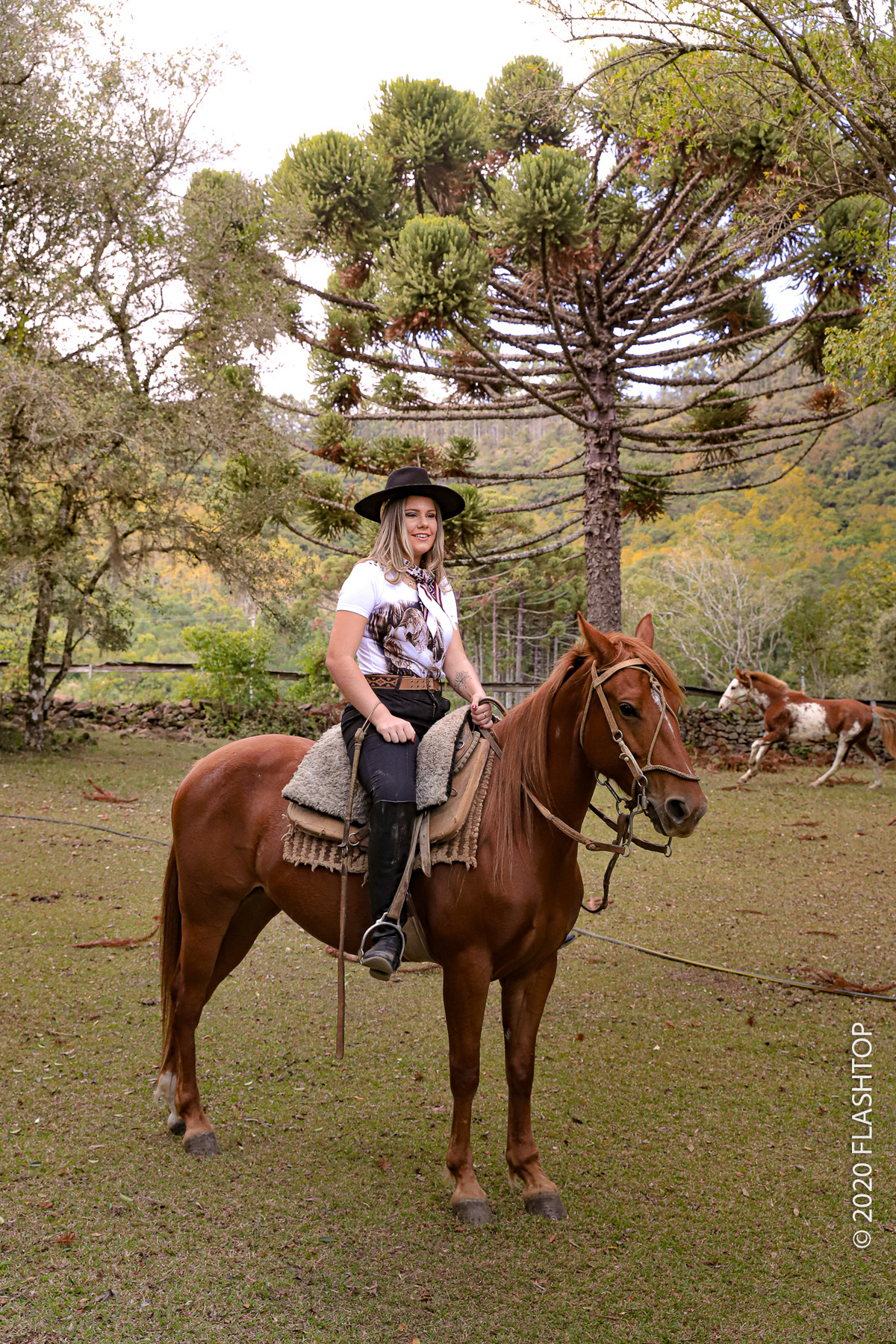 Ensaio fotográfico dos 15 anos no sítio tradição em Gramado e Canela