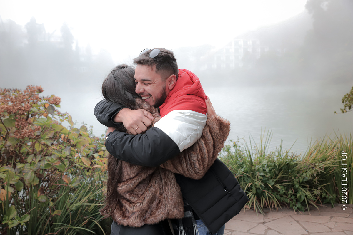 Pedido de casamento em Gramado às margens do Lago Negro