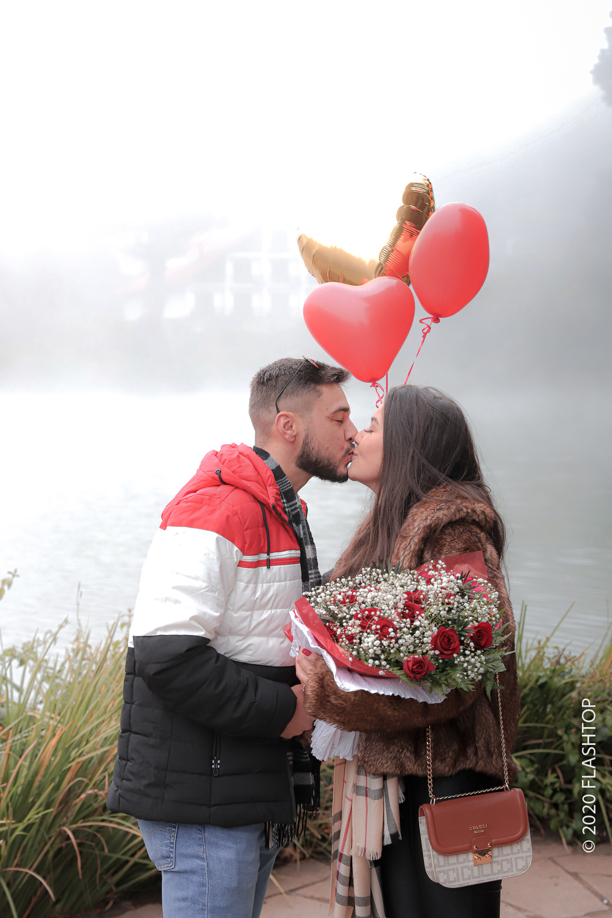 Pedido de casamento em Gramado às margens do Lago Negro