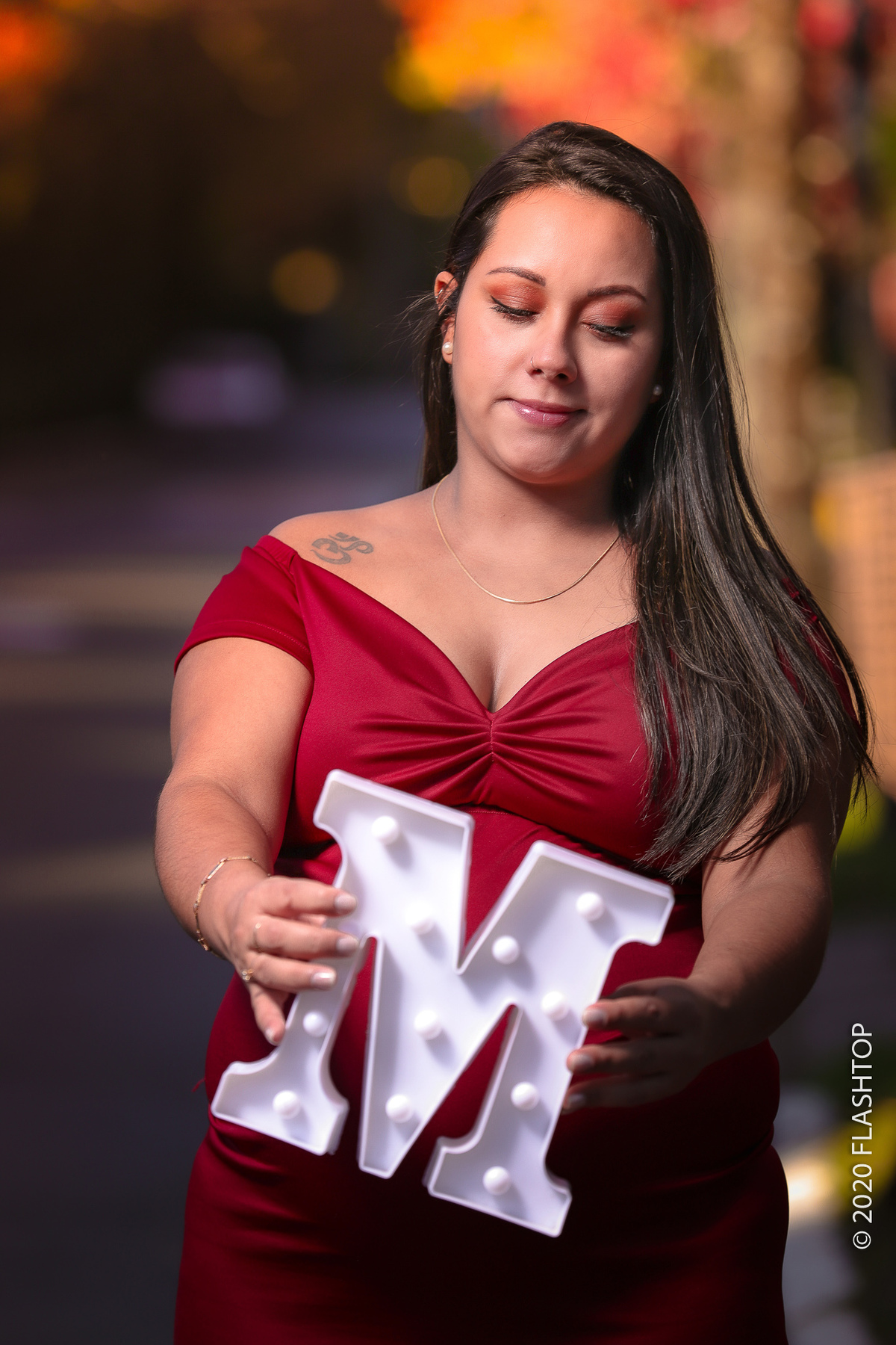 Ensaio fotográfico gestante externo pelas ruas de Gramado e Canela