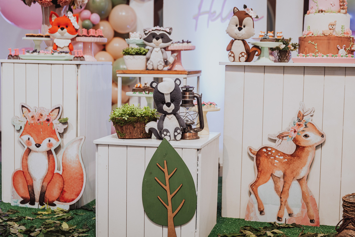 festa de aniversario infantil buffet Fabula