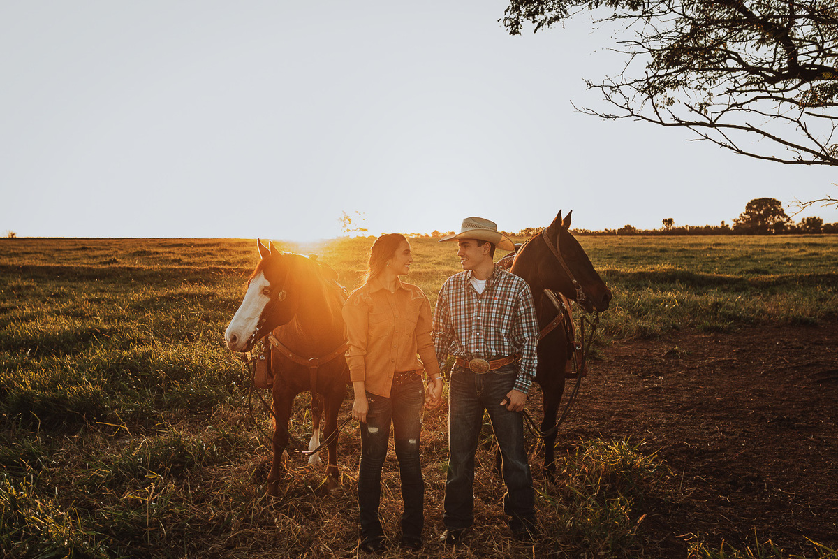 country em uma fazenda fotos de rickardo andrade fotografo de casais em maringa 