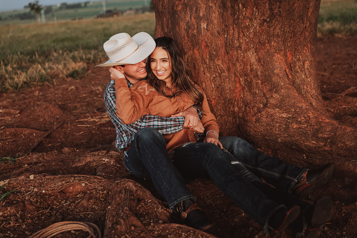 country em uma fazenda fotos de rickardo andrade fotografo de casais em maringa 