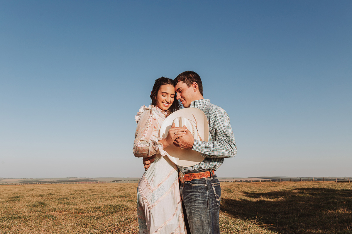 ideias de fotos para ensaio de casal country ensaio para agronomos em fazenda em nova esperança