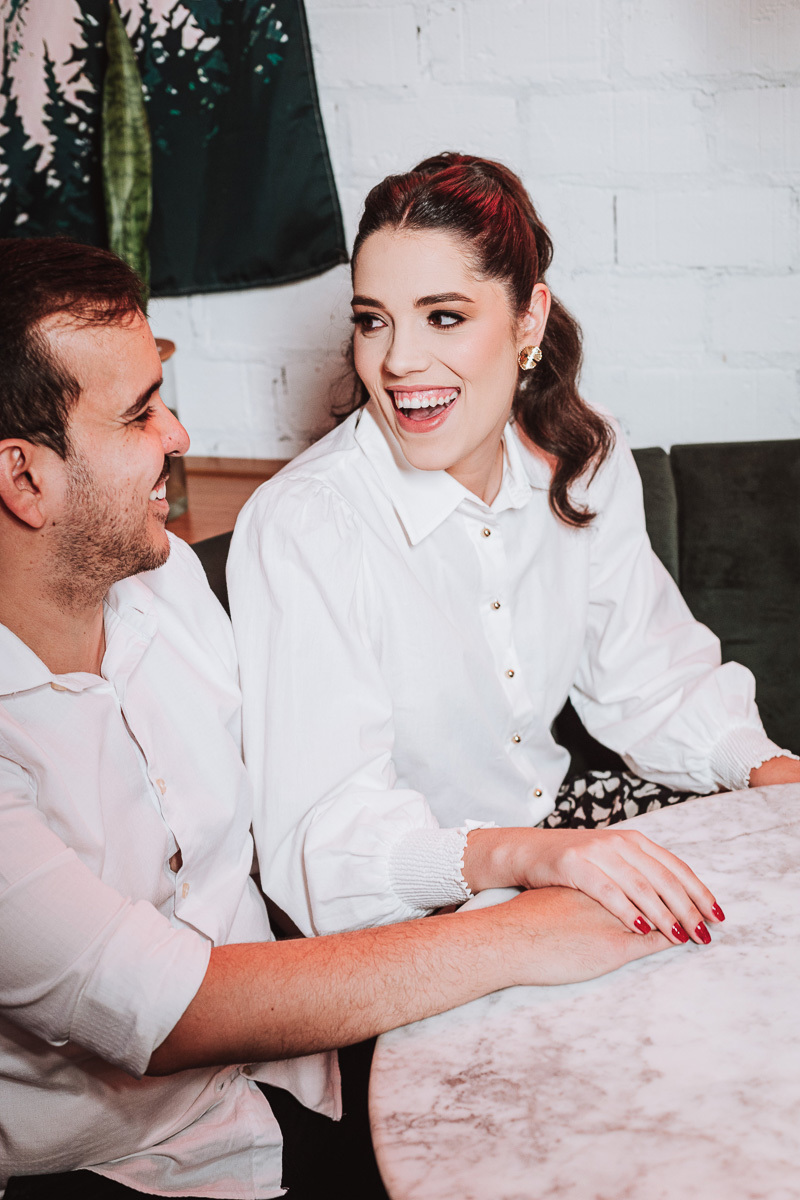 ensaio pre wedding com fotos espontaneas fotografo de casais em maringa ideias de ensaio divertidos 