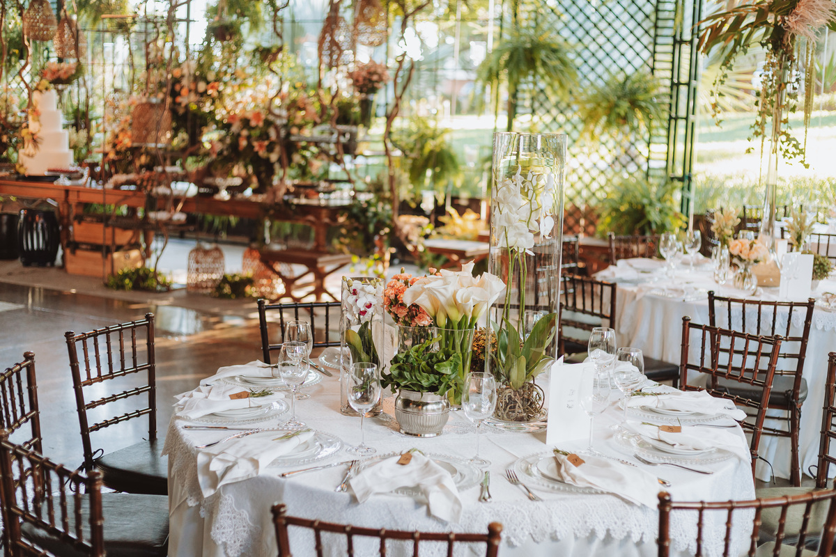 ideias fotos de decoração de casamento com plantas 