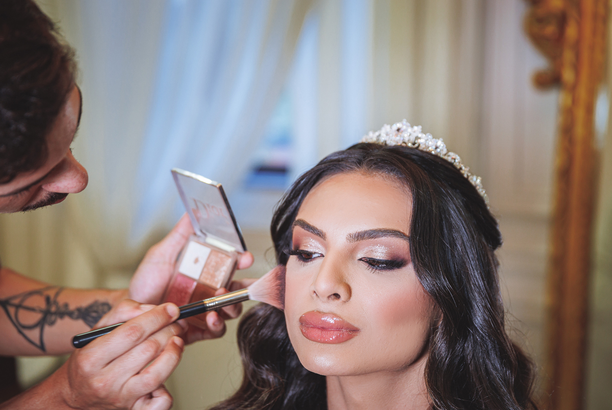 fotos noiva se maquiando 
