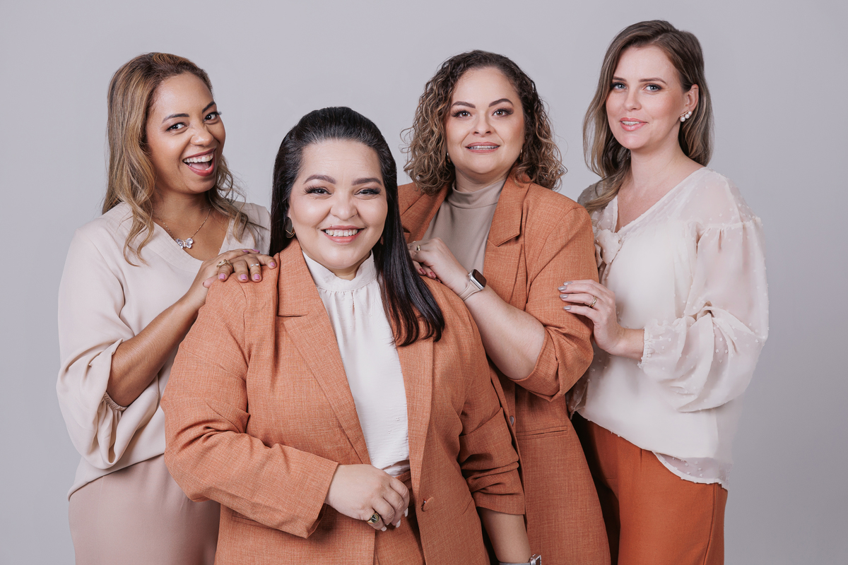 mulher empreendedora fotografo corporativo em maringá